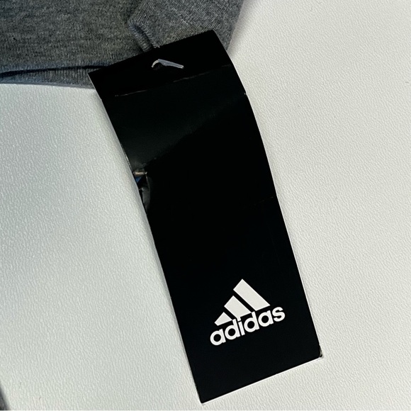 NWT Adidas Kids L (14/16) Heather Gray Crewneck Tee - Picture 9 of 10